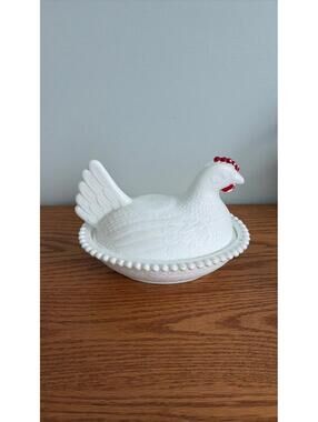 H8. Milk Glass Indiana Glass Hen on Nest